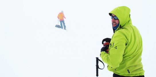 Schwierige Orientierung im Winter bei Nebel